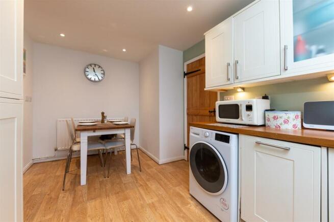 4 Paddock CLose (18 of 26).jpg