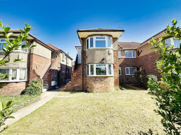 3 bed maisonette to rent Fernwood Avenue, Sudbury