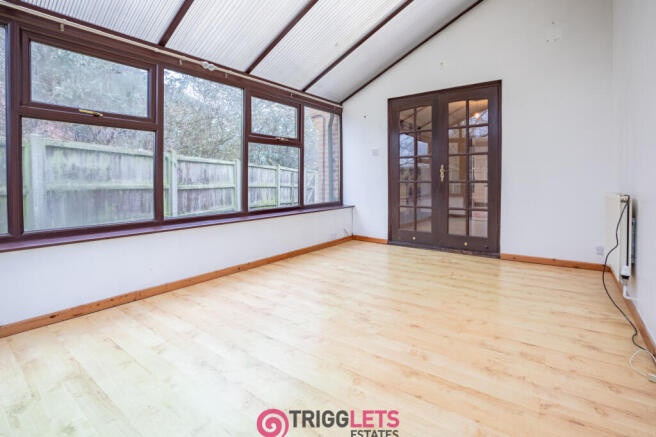 3 bed Detached Bungalow for sale Image 9