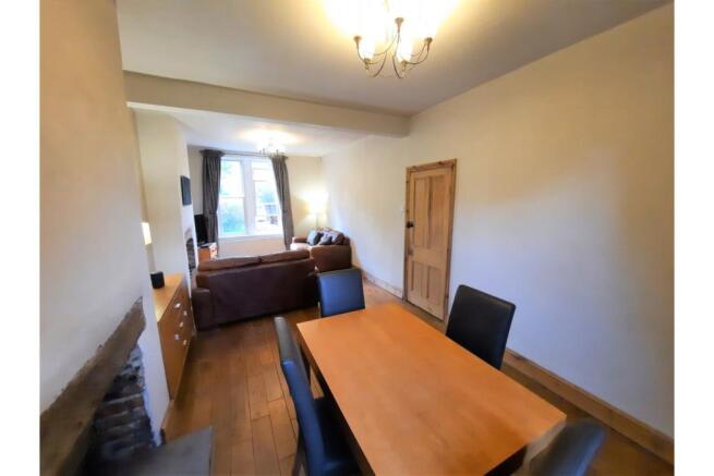 Lounge/Dining Room