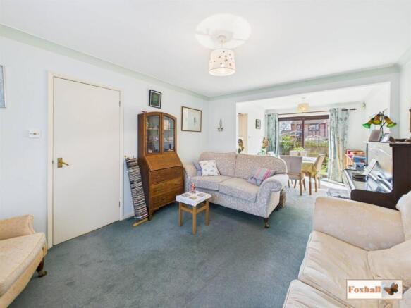 Lounge / Dining Room