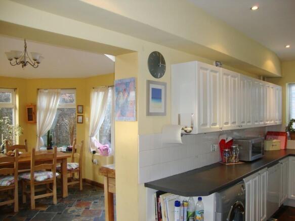 Kitchen to Conser.