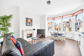 30c, Kenilworth Avenue, London SW19 7LW