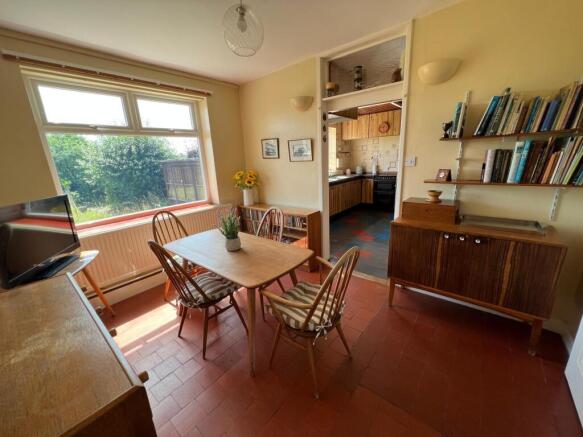 3 bed Bungalow for sale Image 7
