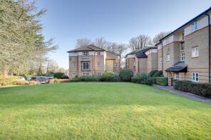 Flat 2, Ash Court, Balmore Park, Caversham, Reading RG4 8PY