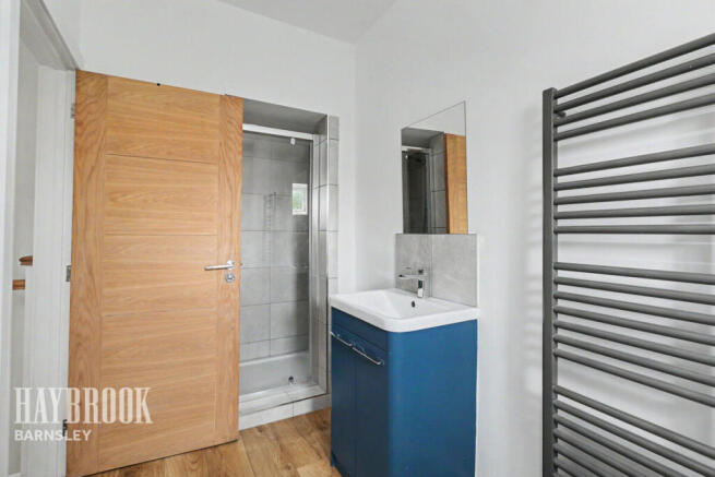 2 bed Terraced for sale Image 10
