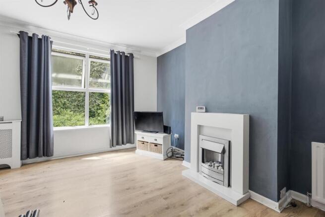 219 Chesterfield Road, Dronfield 08.jpg