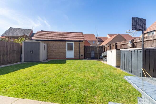 GARDENS & GARAGE