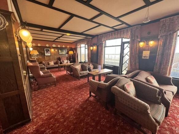 44 bed Detached for sale Image 8