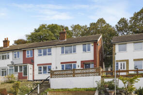 50, Valley View, Greenhithe DA9 9LU