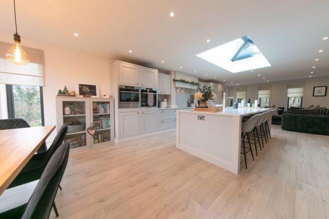 Open plan kitchen, living and dining ...
