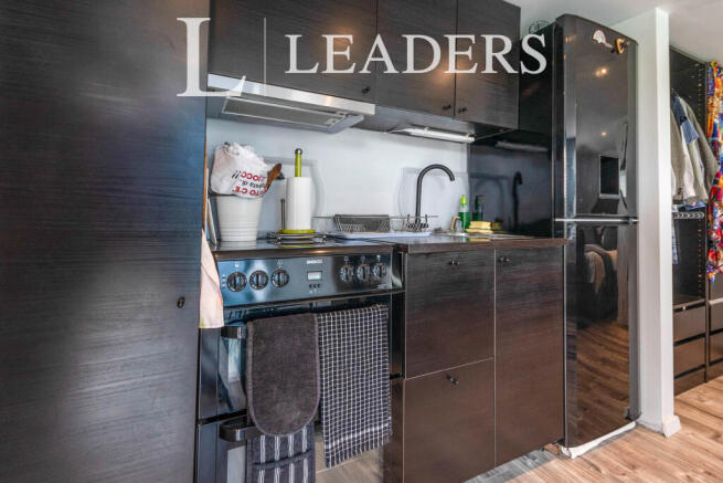 7304ec50-f526-ee11-9