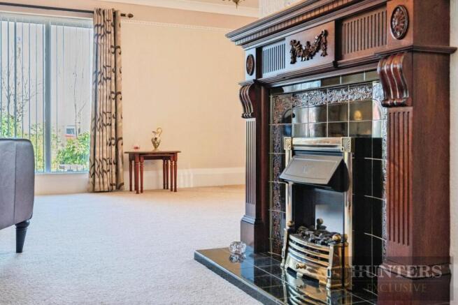 4 bed Detached for sale Image 4