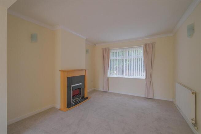 2 bed Semi-Detached for sale Image 7