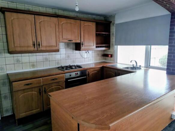 Admirals Way, Daventry, NN11 photo 4