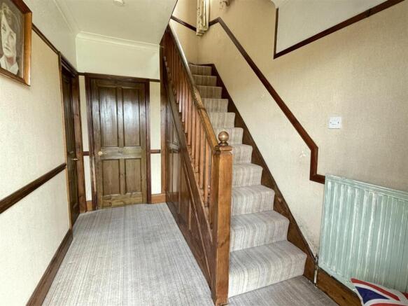 ENTRANCE HALLWAY
