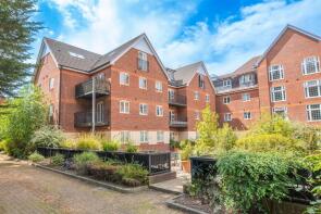 82, 283 Dorchester Court, London Road, Camberley GU15 3JJ