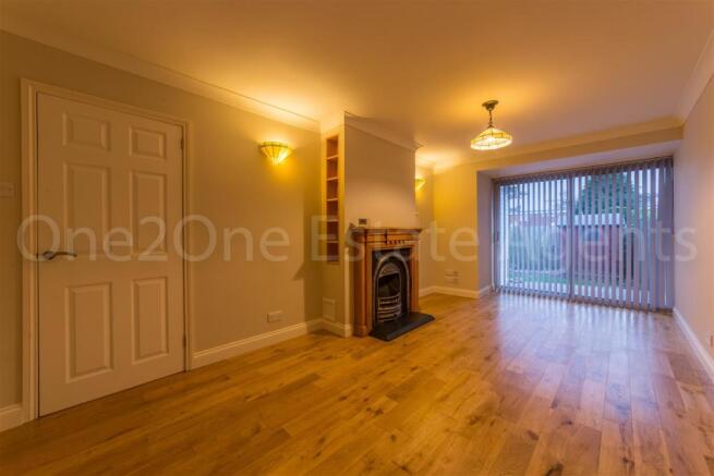 8 Trussel Rd-10.jpg