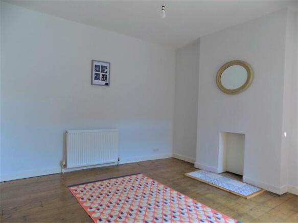 dining room 1.jpg