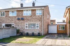 4, Greenfield Close, Liphook GU30 7QF
