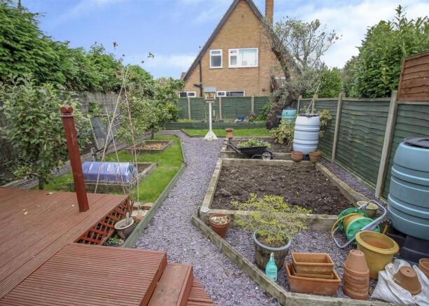 rear garden.jpg
