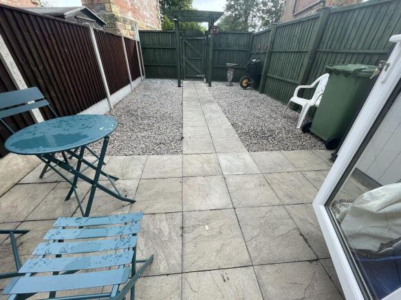 2 bed Cottage for sale Image 8