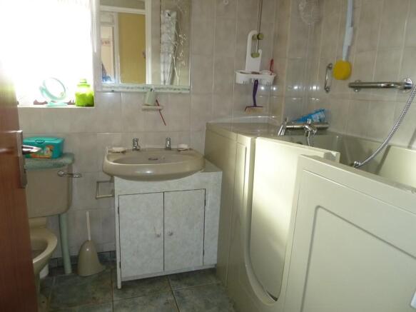 Photo 9