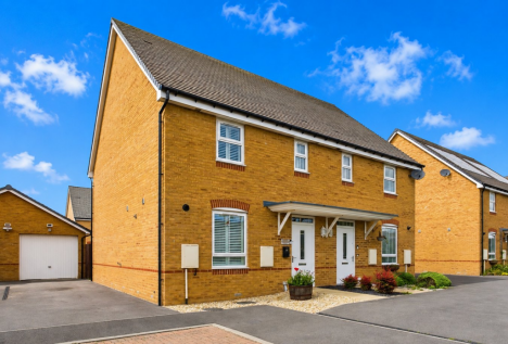 Luck Road, Bursledon, Southampton, SO31
