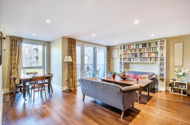 Davidson Frost-Wellings, DFW, Attlee Court, Living