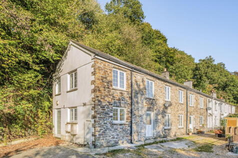Higher Tamar Terrace, Gunnislake, PL18