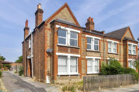Palmerston Road, Bowes Park, N22