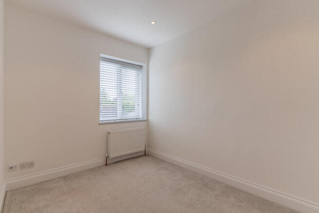 5 Egerton Square-...