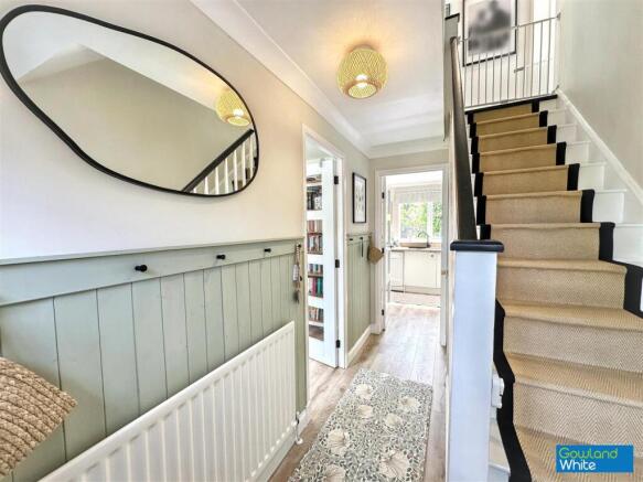 4 bed Detached for sale Image 12