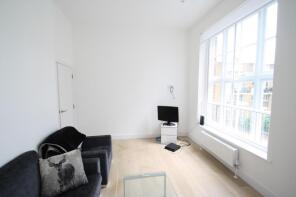 Flat 5, 9 Ripon Court, Dod Street, London E14 7EG