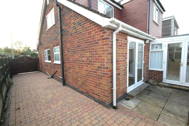 Side Elevation /Driveway