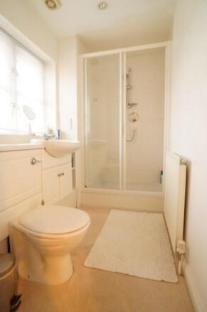 En-Suite To Bed 1