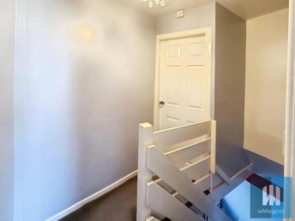 1 bed Terraced to rent Image 4
