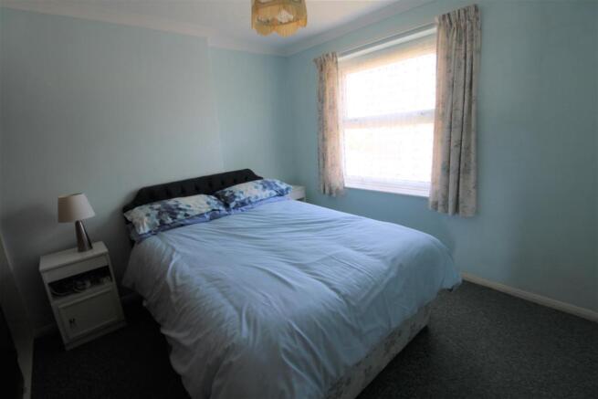 bedroom 3.jpg