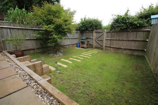 Rear Garden (2).JPG