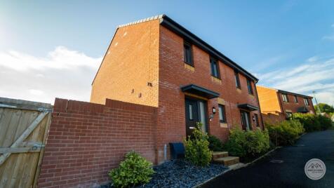 Viking Grove, Exeter EX1 3YH