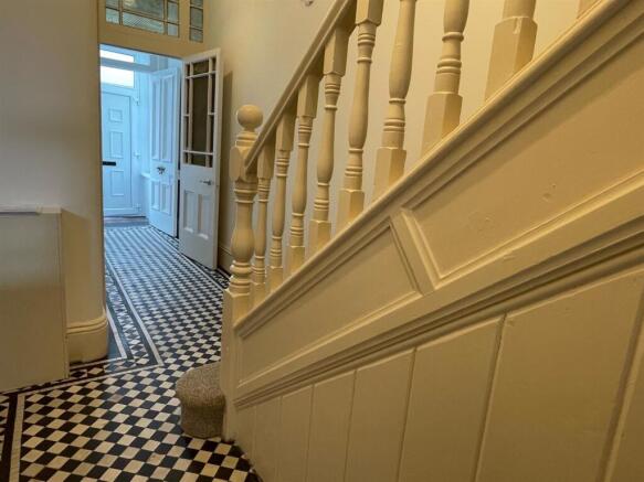 Hallway.jpg