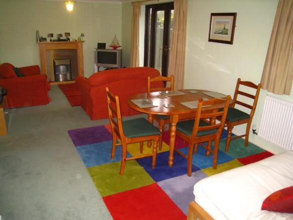 Dining Lounge