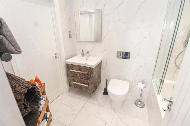 Bathroom/Wc