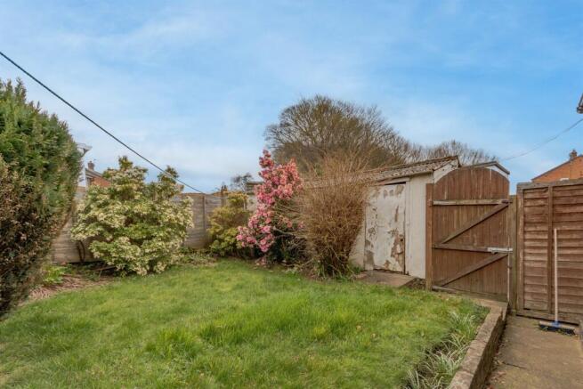 2 bed Bungalow for sale Image 12