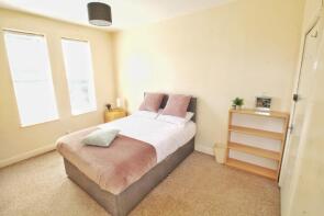 103, Carholme Road, Lincoln LN1 1RT
