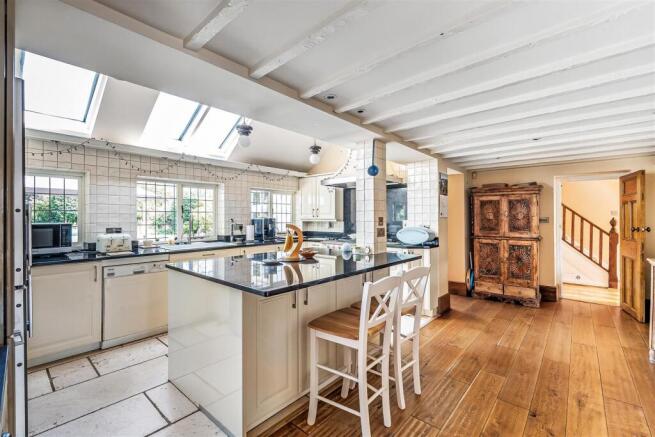 Kitchen.jpg