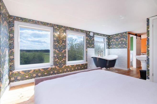 Bedroom 1 (Double with Ensuite)