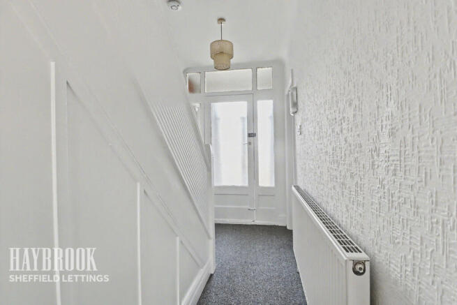 3 bed Semi-Detached to rent Image 6