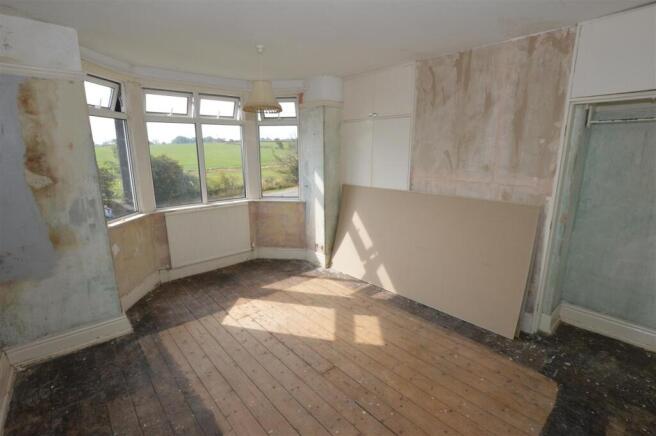 3 bed Semi-Detached for sale Image 7