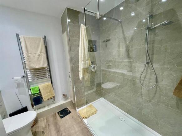 Downstairs Bathroom